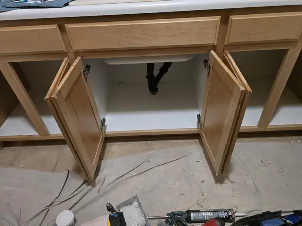 Kitchen Cabinet Repair in Tracy
